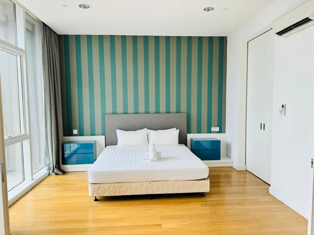 Premier Suites At Platinum Klcc Kuala Lumpur 4*,